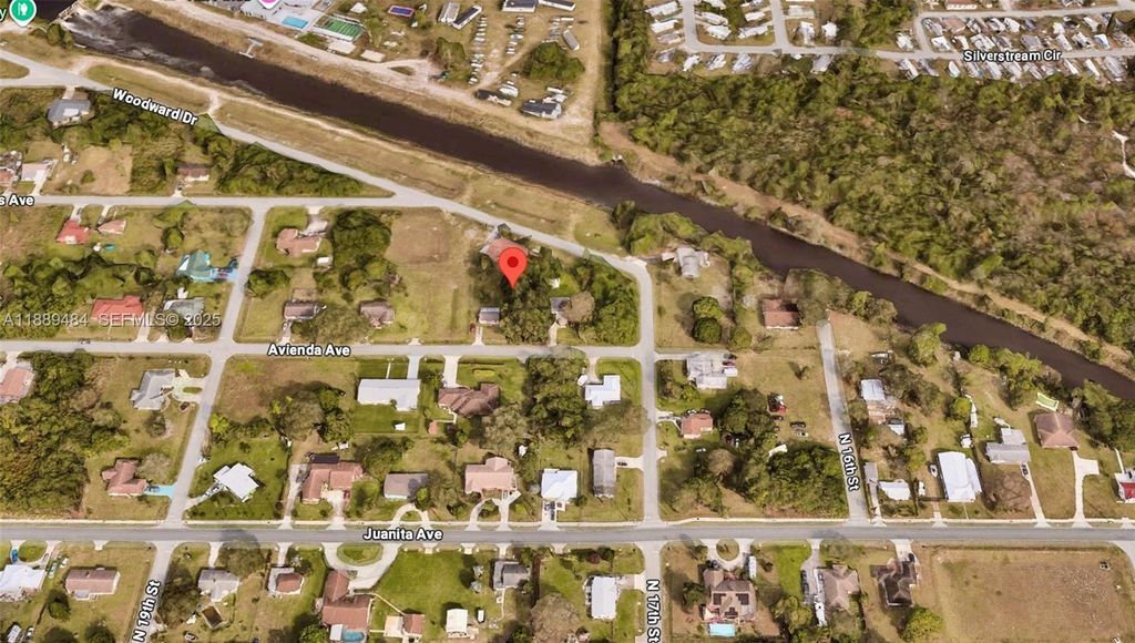 Photo of 1706 Avienda Ave, Fort Pierce, FL 34946 (MLS # A11889484)