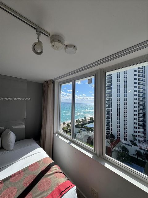 Photo of 19201 Collins Ave #1004, Sunny Isles Beach, FL 33160 (MLS # A11953927)
