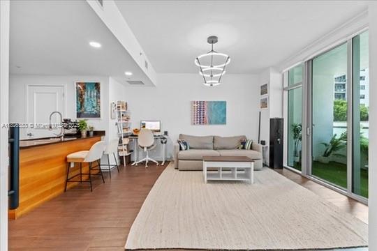 FOUR MIDTOWN MIAMI CONDO - Residential