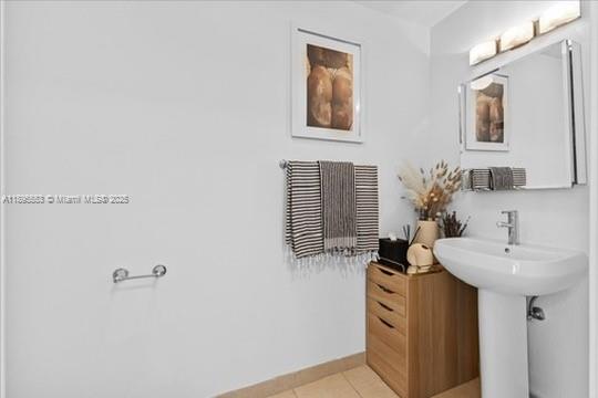 FOUR MIDTOWN MIAMI CONDO - Residential
