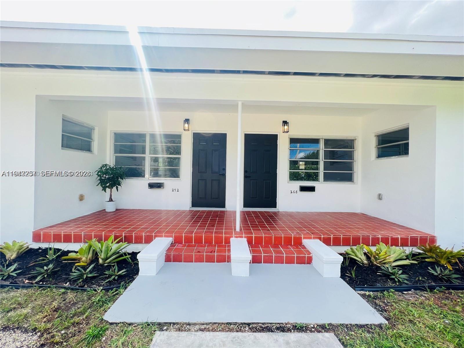 CASTILIAN COURT - Residential Lease