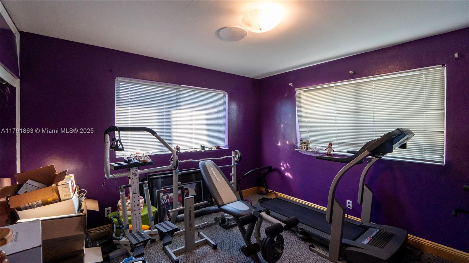 MELROSE MANOR - Residential