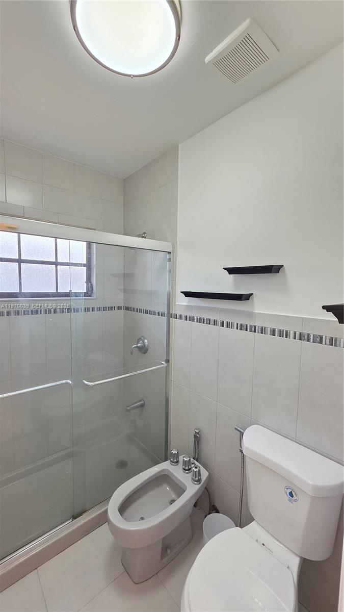 KEW GARDENS - Residential Lease