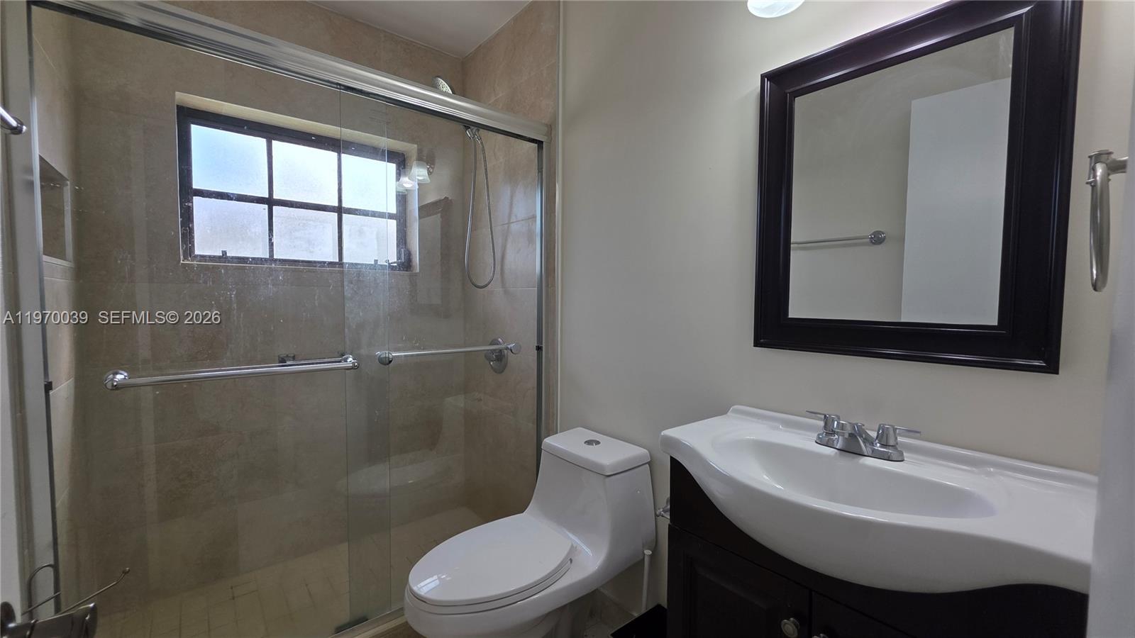 KEW GARDENS - Residential Lease