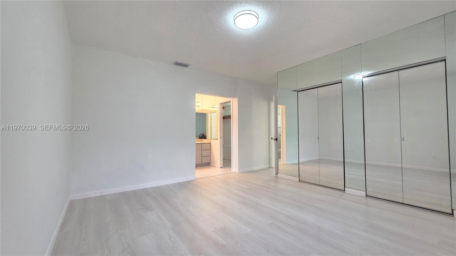 KEW GARDENS - Residential Lease