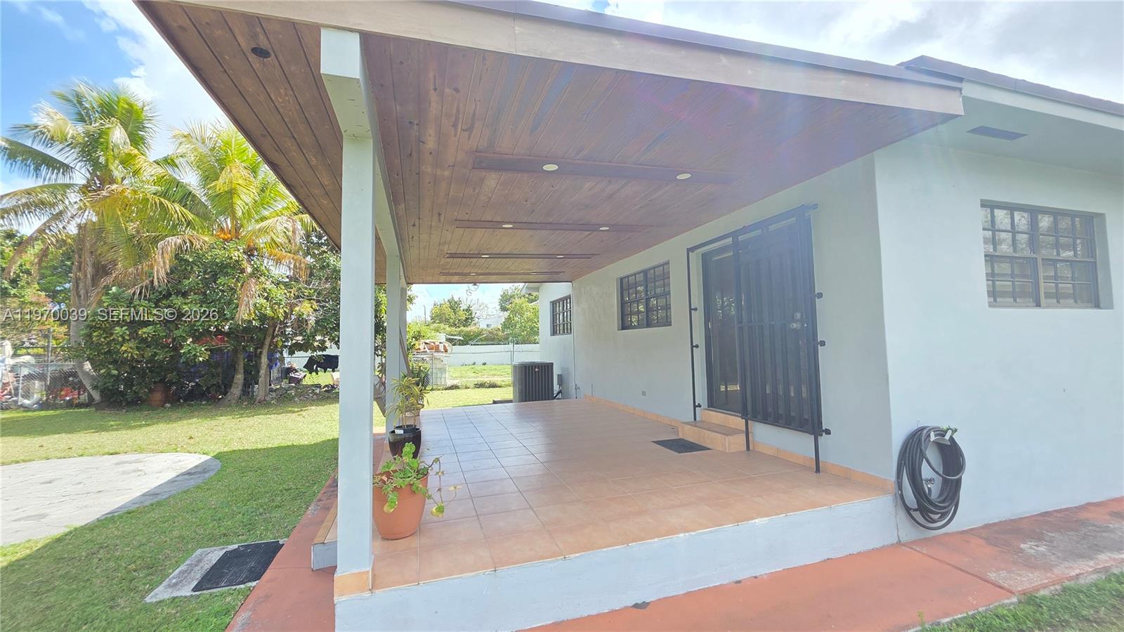 KEW GARDENS - Residential Lease