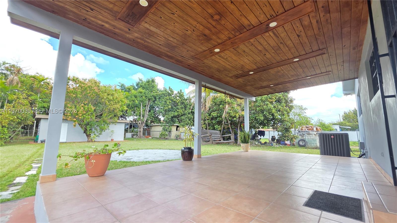 KEW GARDENS - Residential Lease