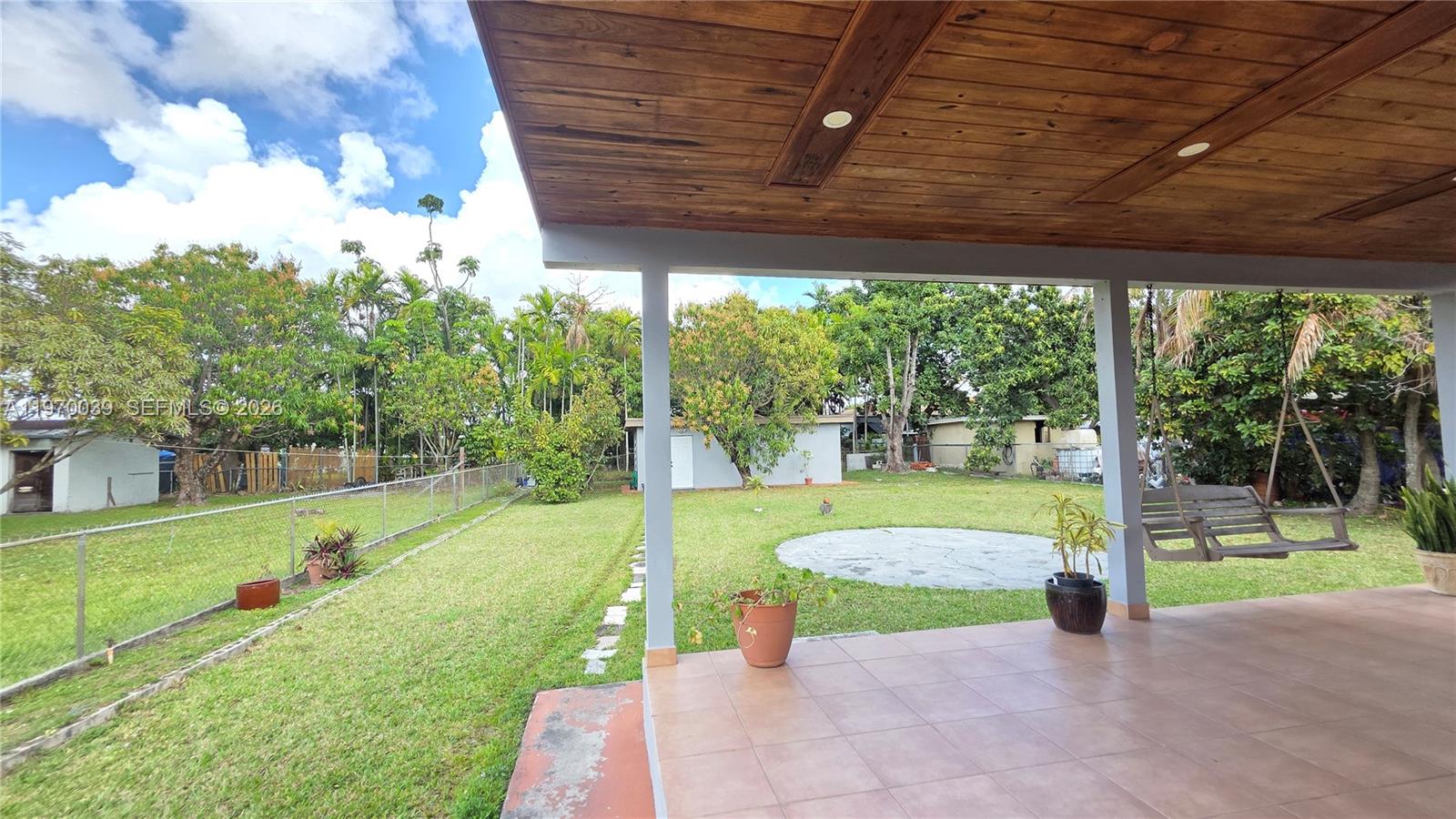 KEW GARDENS - Residential Lease