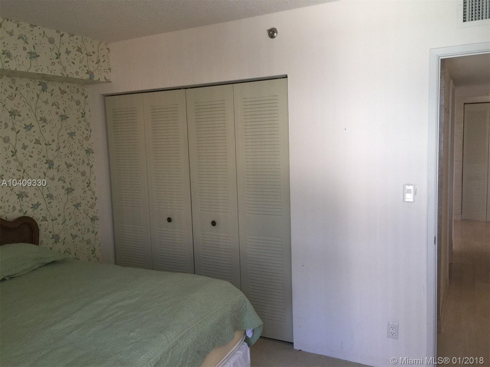 Mystic Pointe Tower 300 - Residential Lease