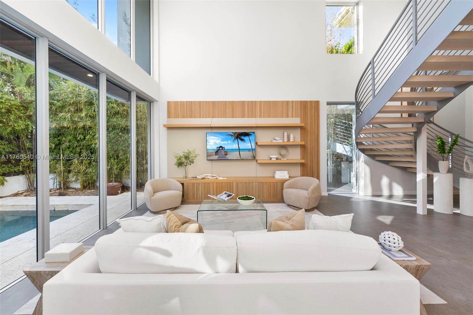 BAY HOMES SUB DB 338-23 - Residential