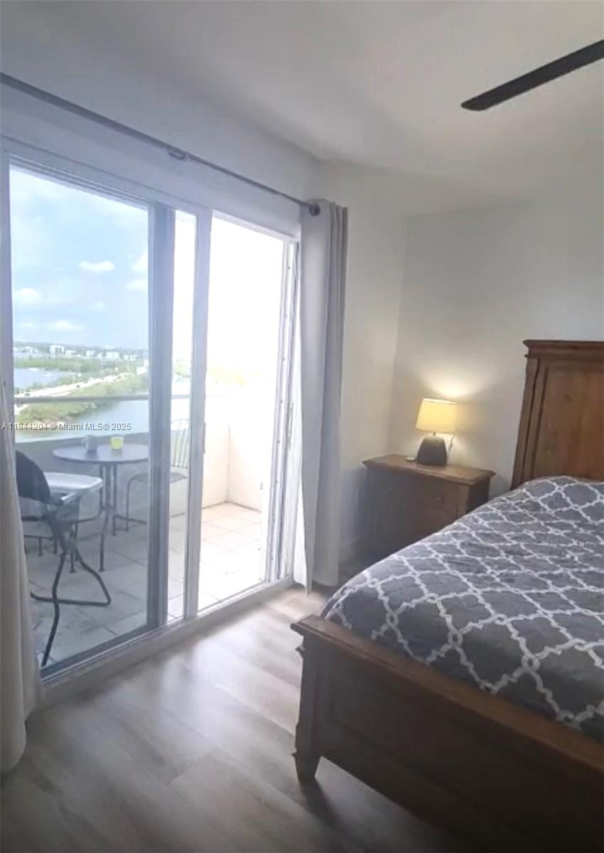 BAYSHORE YACHT & TENNIS C - Residential Lease