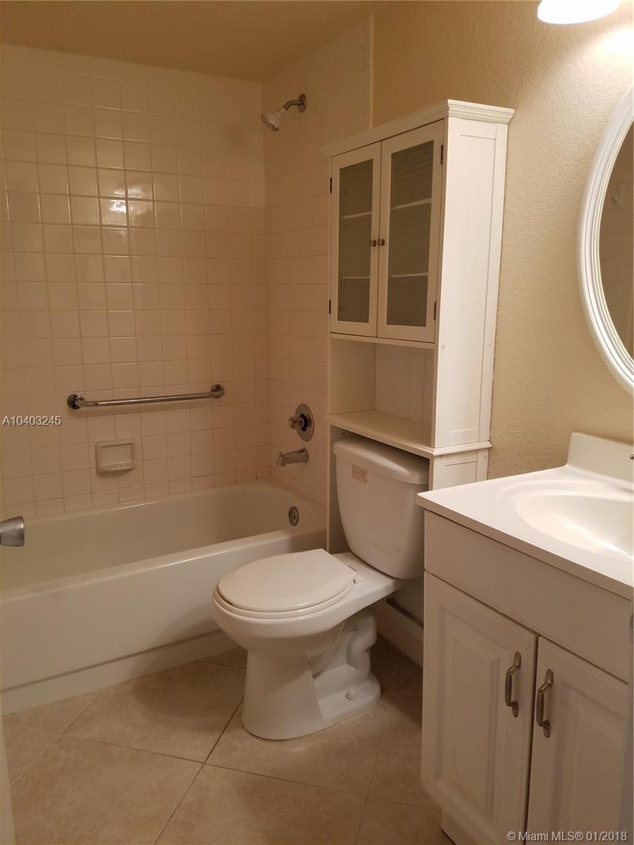 NEW HAMPTON AT CENTURY VI - Residential Lease