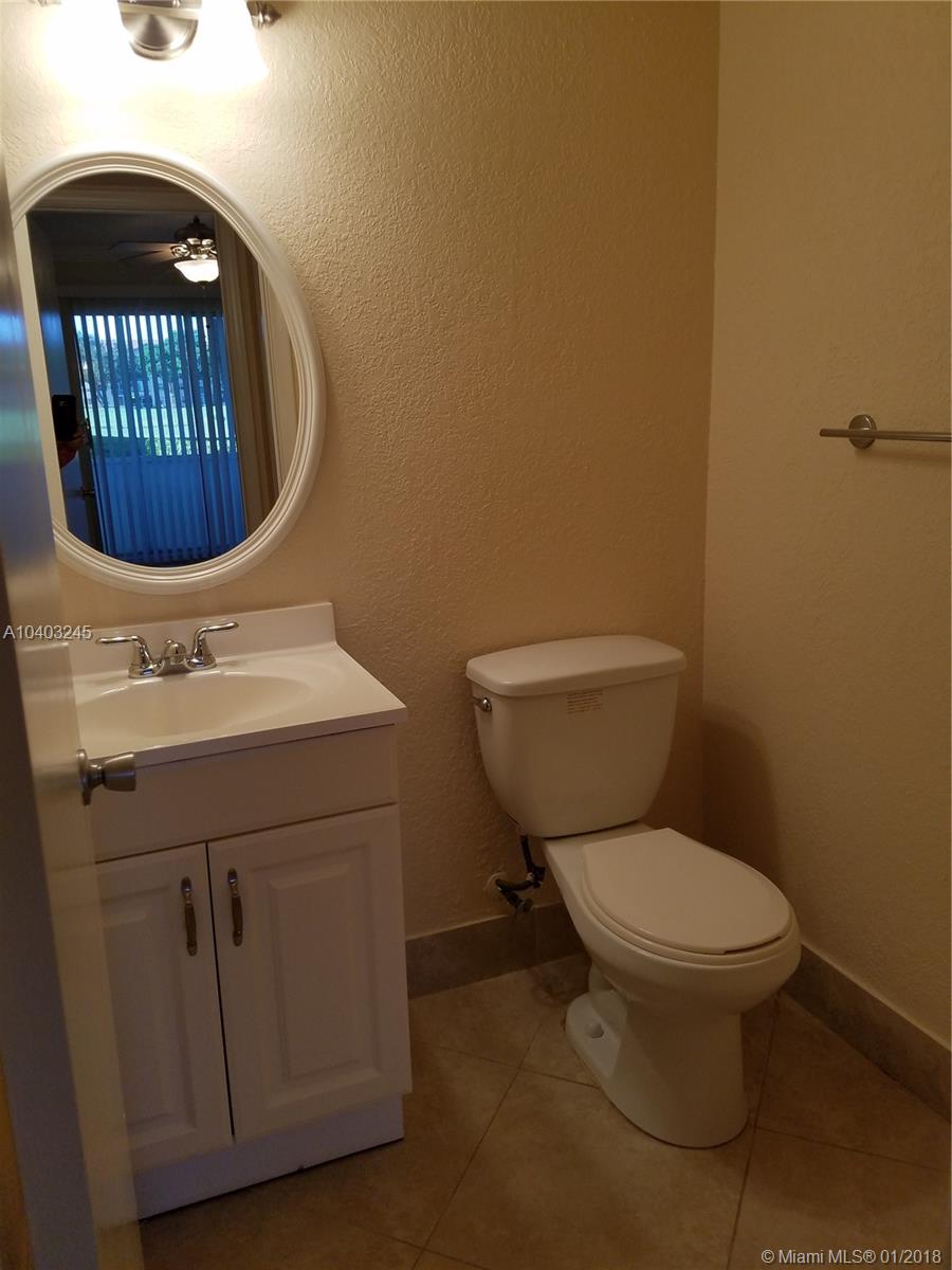 NEW HAMPTON AT CENTURY VI - Residential Lease