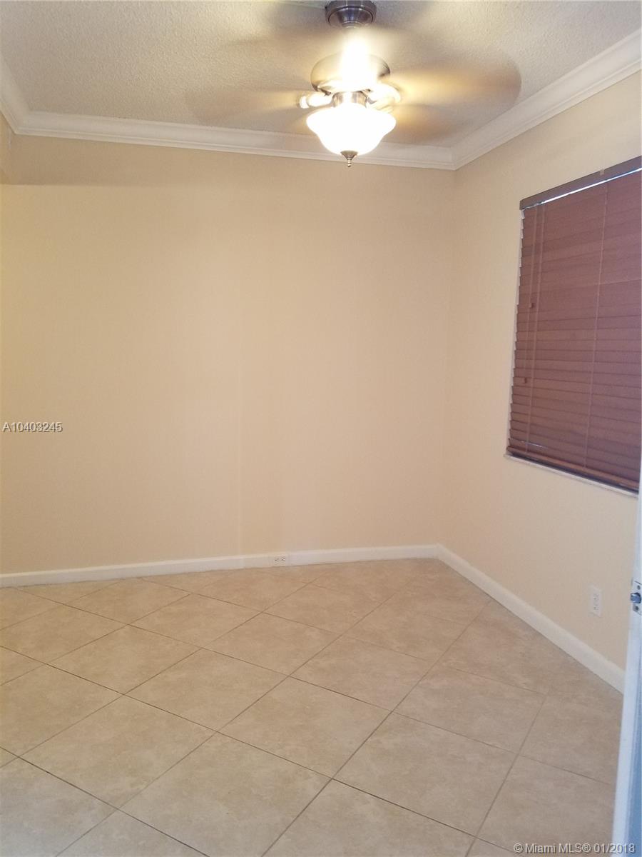 NEW HAMPTON AT CENTURY VI - Residential Lease