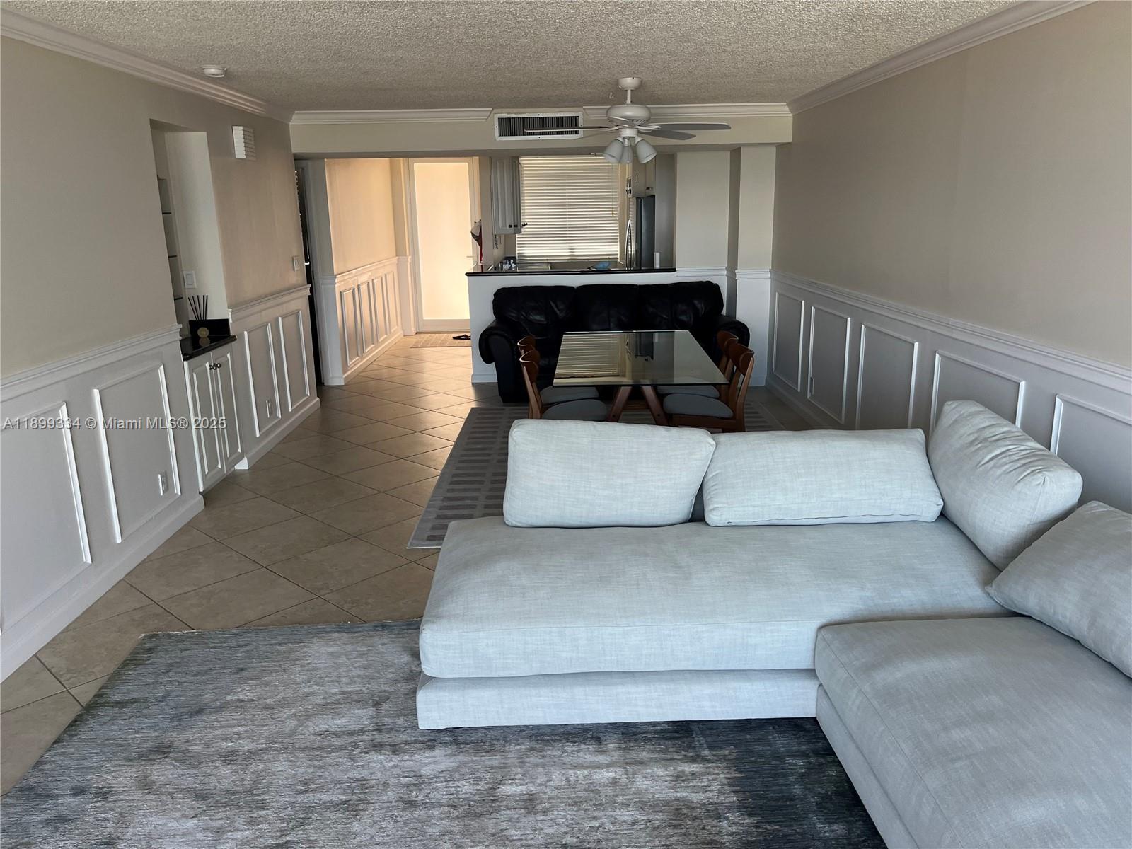 View photos, virtual tours, details... 510 N Ocean Blvd 211