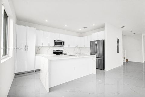 Tiny photo for 22555 SW 125th Ave, Miami, FL 33170 (MLS # A12005691)