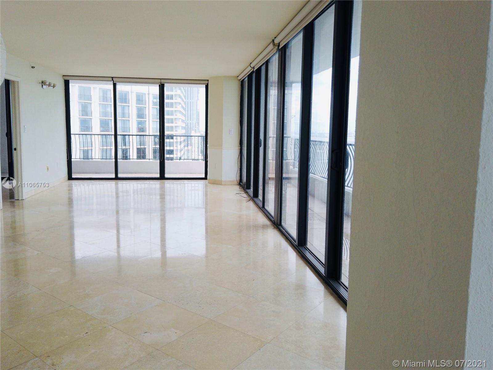 52 - Residential Lease