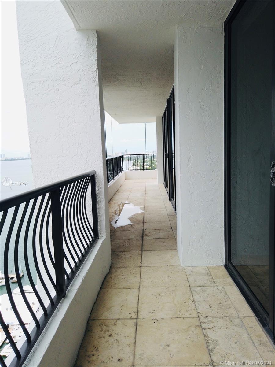 52 - Residential Lease