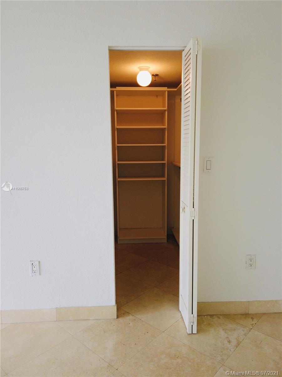 52 - Residential Lease