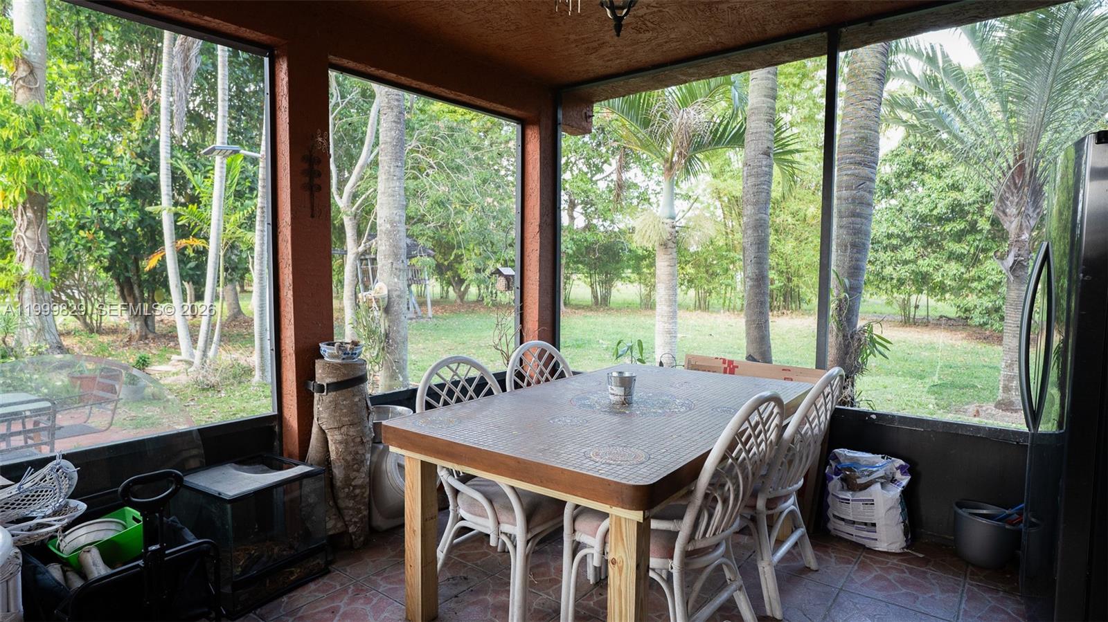 REDLAND - Residential