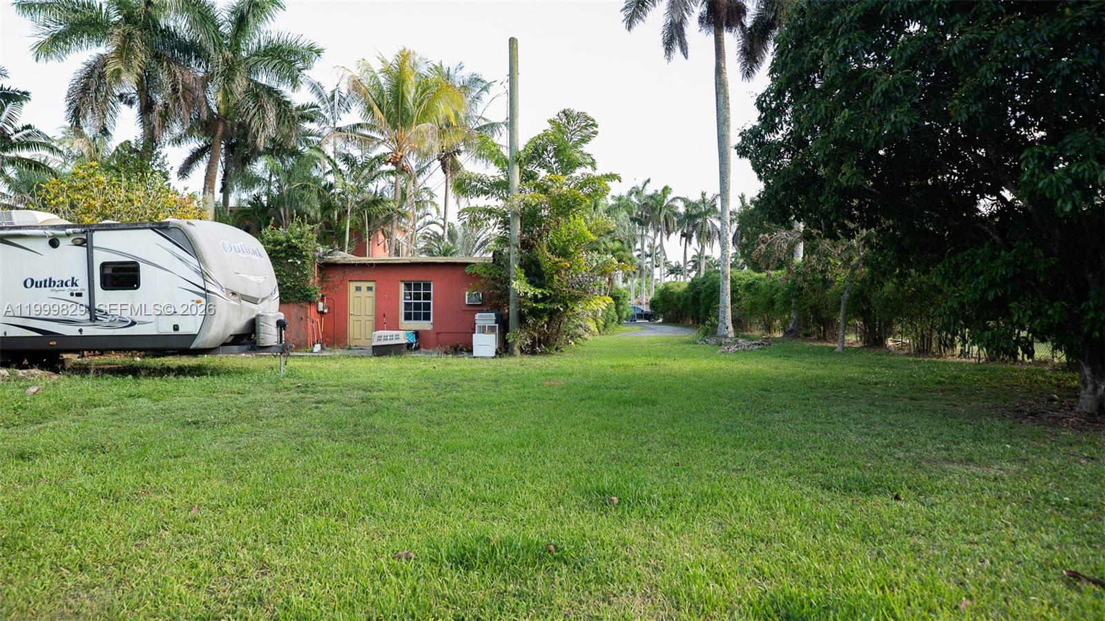 REDLAND - Residential
