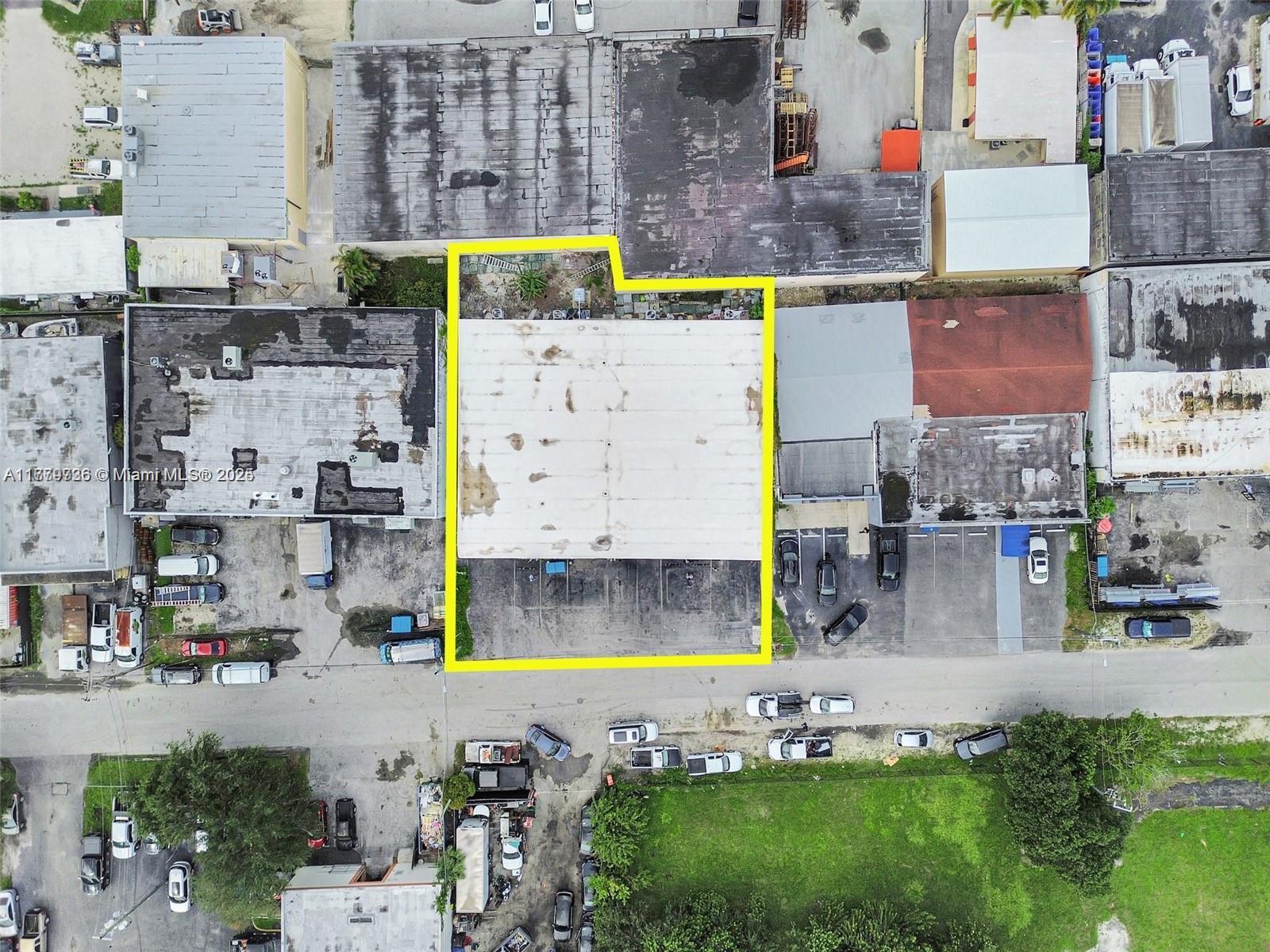 2122 SW 60th Ter 1-2