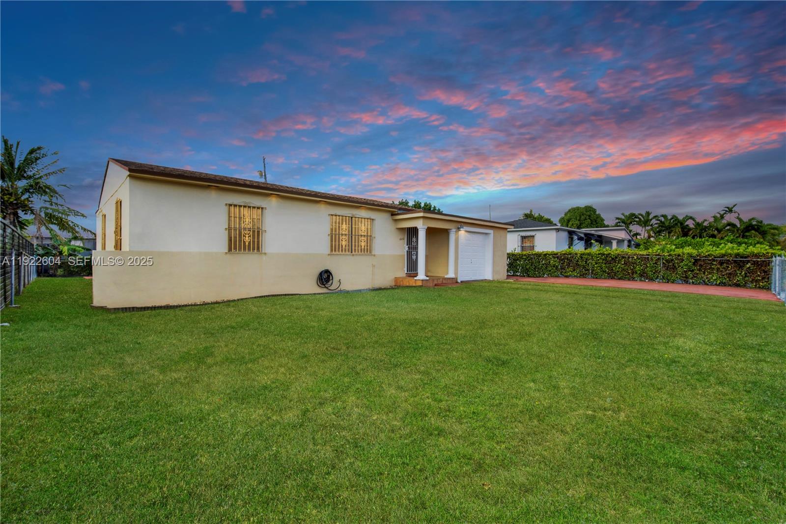 SUNSET HEIGHTS - Residential