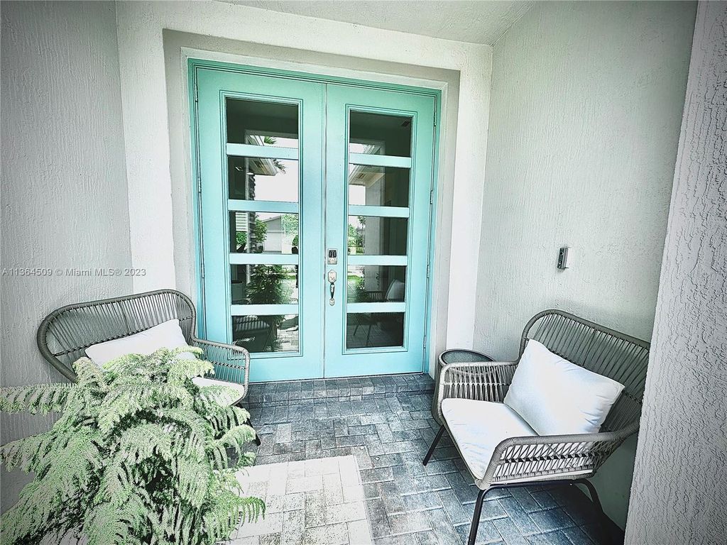 Photo of 11805 SW Lyra Dr, Port Saint Lucie, FL 34987 (MLS # A11364509)