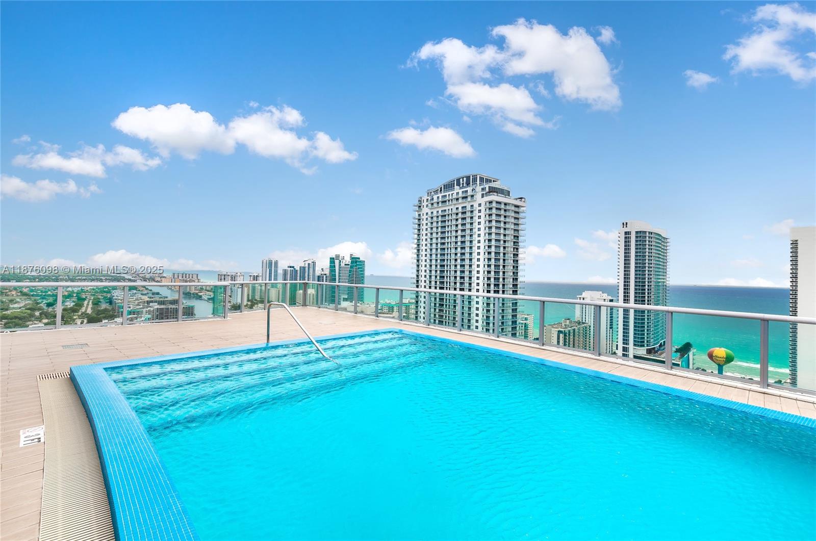 BEACHWALK CONDOMINIUM - Residential