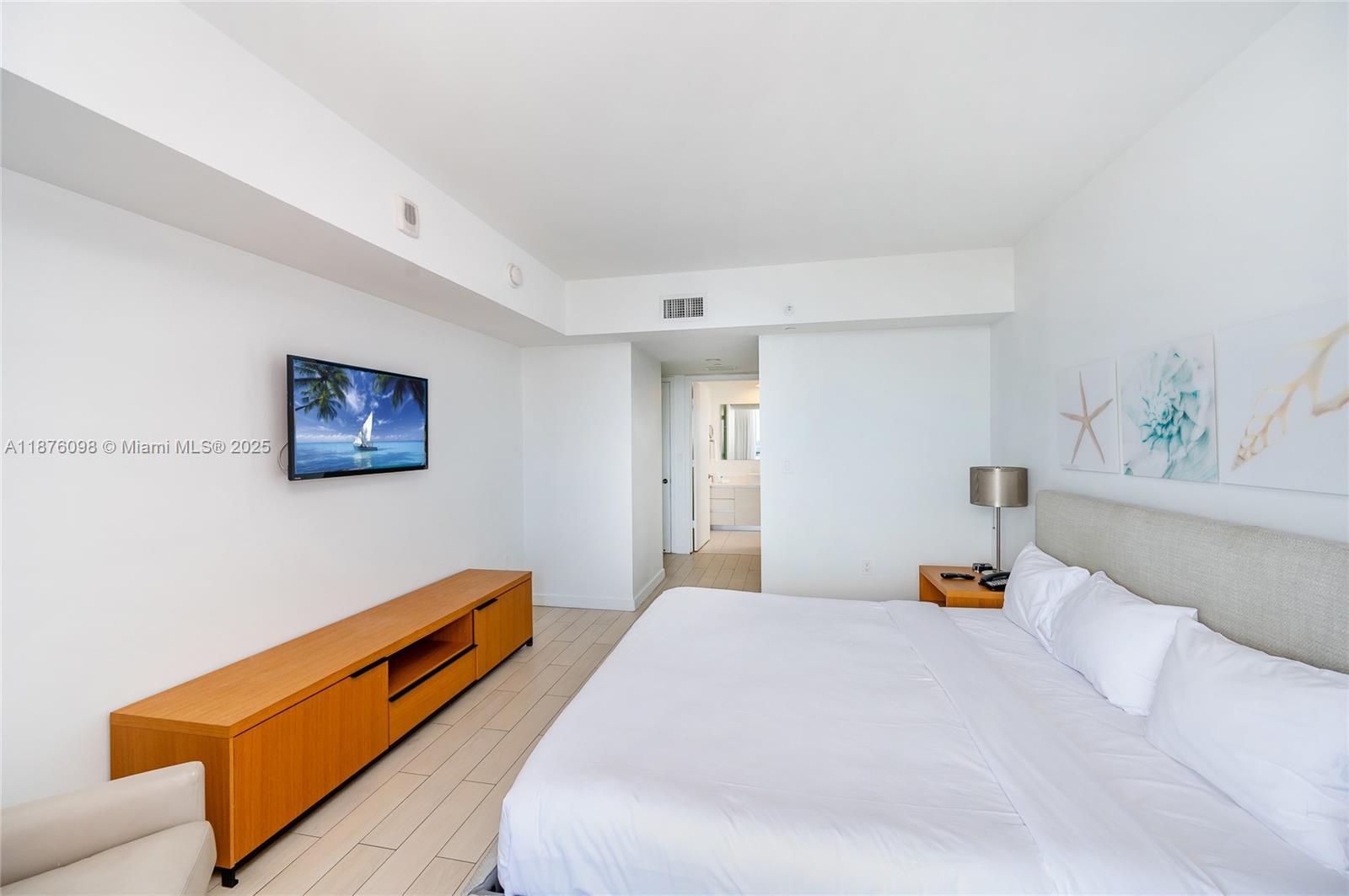 BEACHWALK CONDOMINIUM - Residential