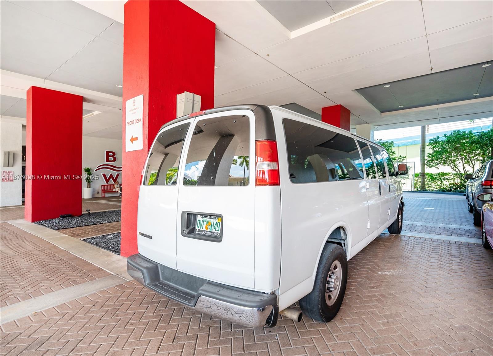 BEACHWALK CONDOMINIUM - Residential