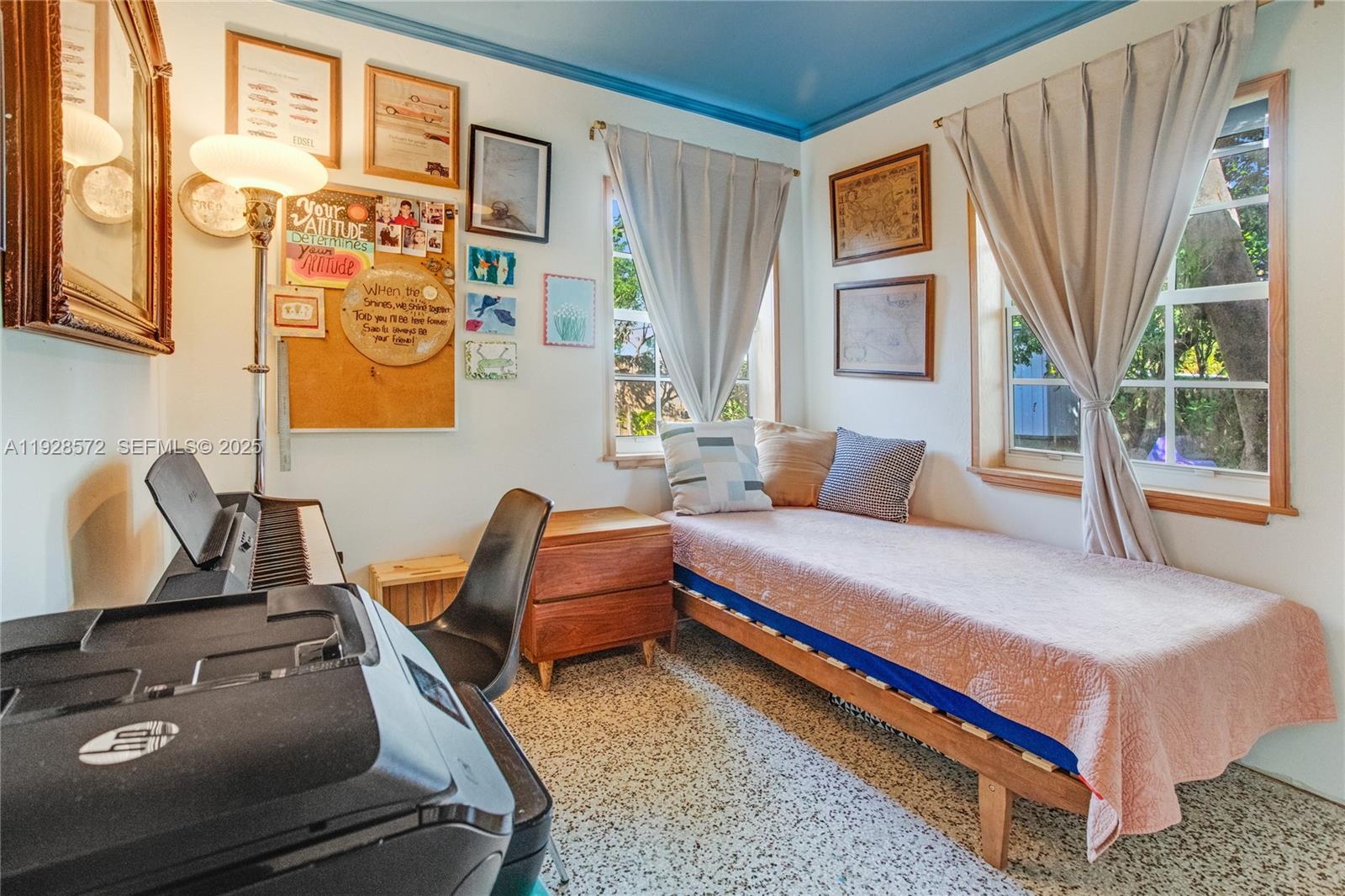 OAK GROVE - Residential