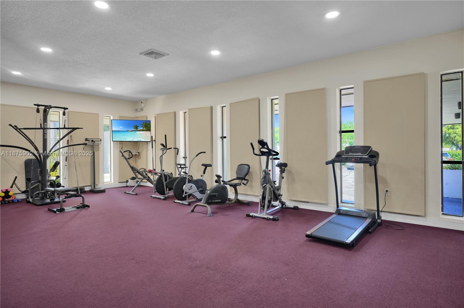 GREEN HILLS PARK WEST NO - Residential Lease