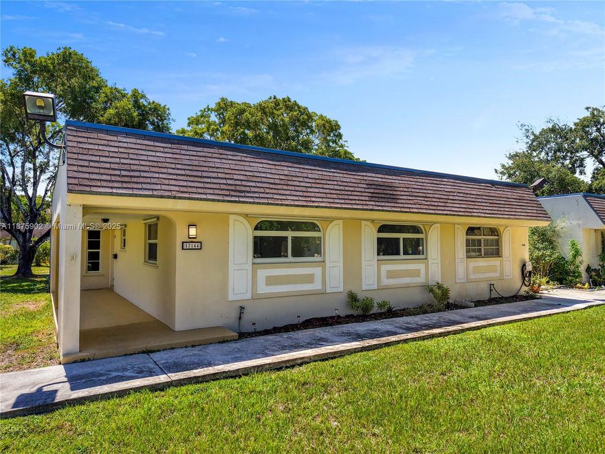 This beautifully remodeled 2-bedroom, 2-bathroom rental property offers an unparalleled blend of modern comfort and convenient location. Step into a fully remodeled kitchen boasting brand-new Samsung appliances and pristine countertops. The open layout seamlessly connects to the spacious living area, adorned with new floors that enhance the overall elegance of the space.Both bathrooms have been remodeled. The bedrooms offer ample space. The community is nearby attractions like Zoo Miami. Easy access to the Turnpike.