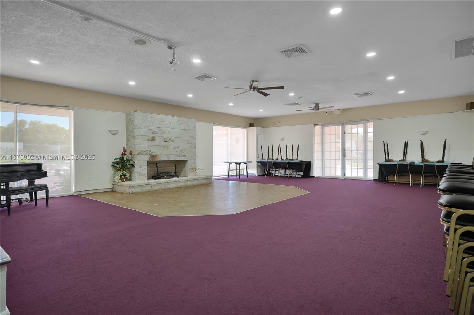 GREEN HILLS PARK WEST NO - Residential Lease