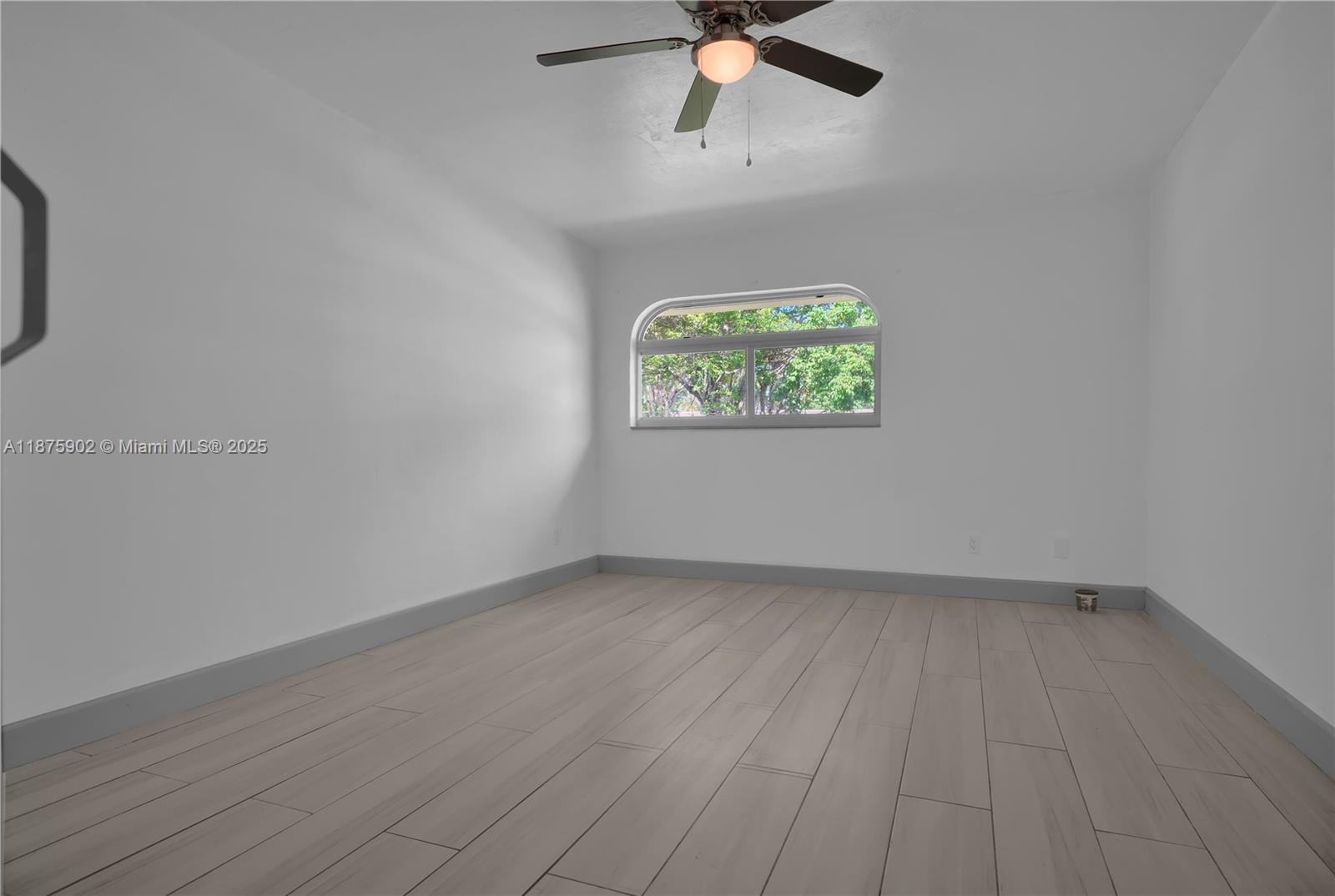 GREEN HILLS PARK WEST NO - Residential Lease