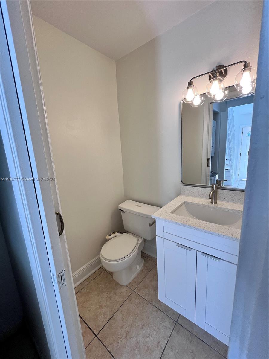 TRIANGLE PROPERTY - Residential Lease