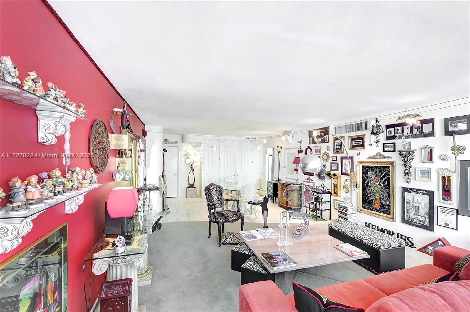 THE CARRIAGE CLUB NORTH - Residential