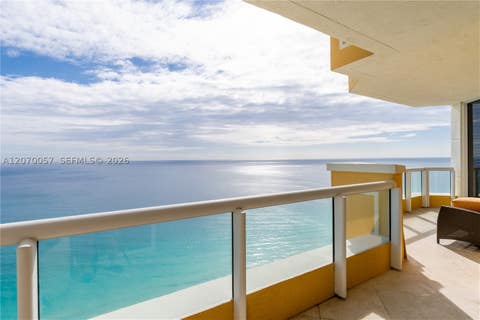 Photo of 17875 Collins Ave #4001, Sunny Isles Beach, FL 33160 (MLS # A12070057)