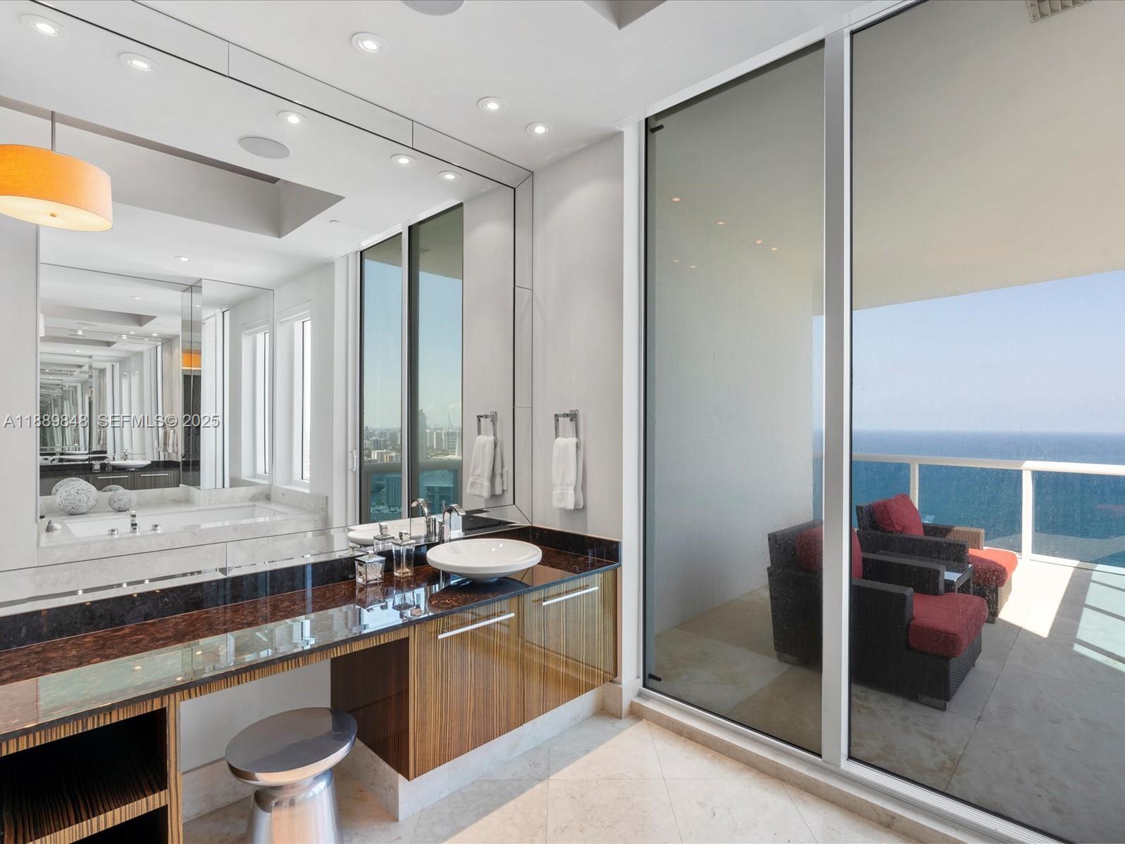 2711 HOLLYWOOD BEACH COND - Residential