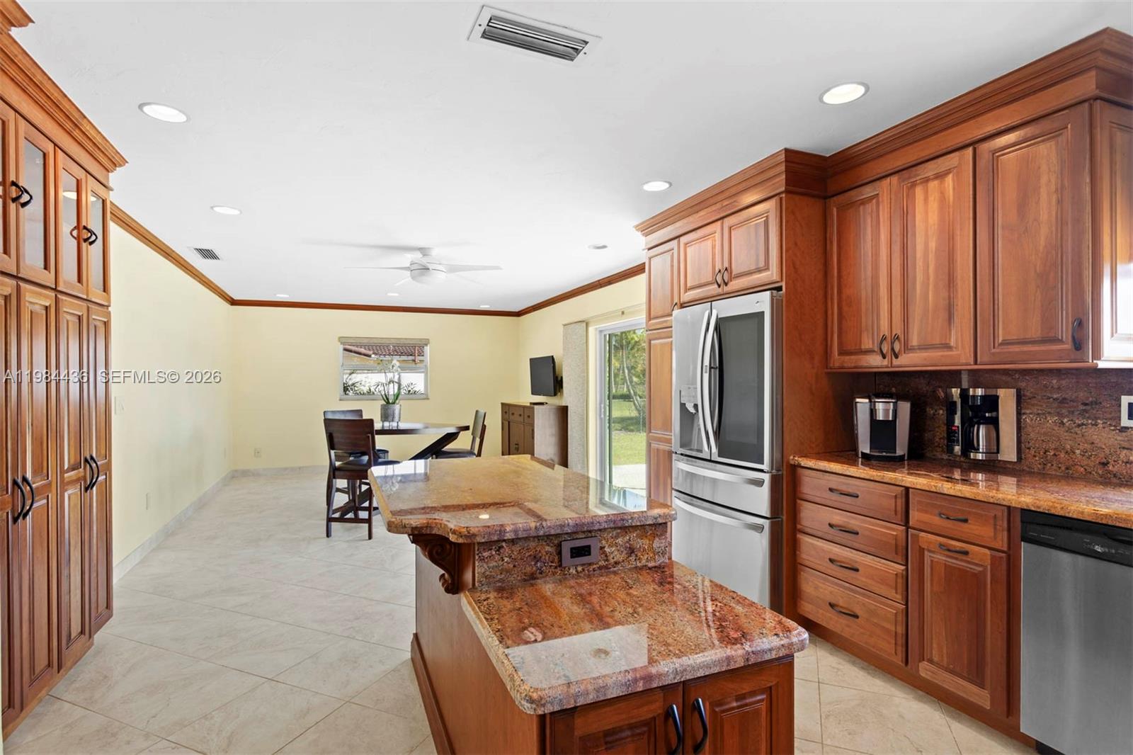 OAKLAND ACRES - Residential