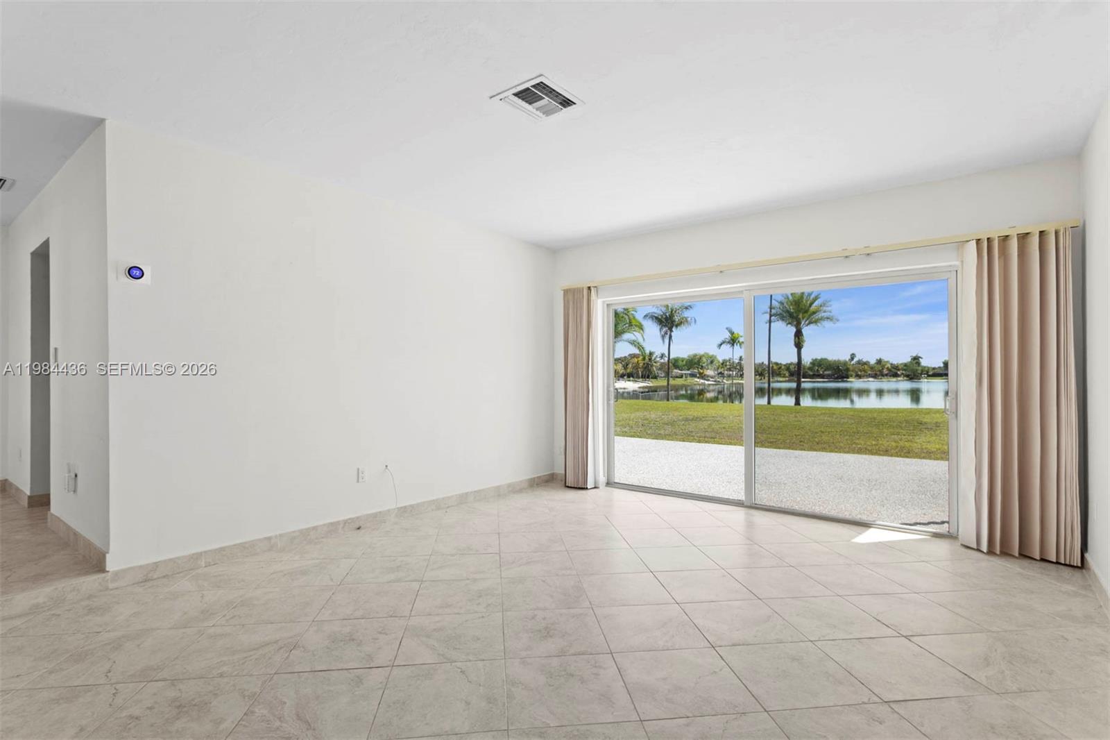 OAKLAND ACRES - Residential