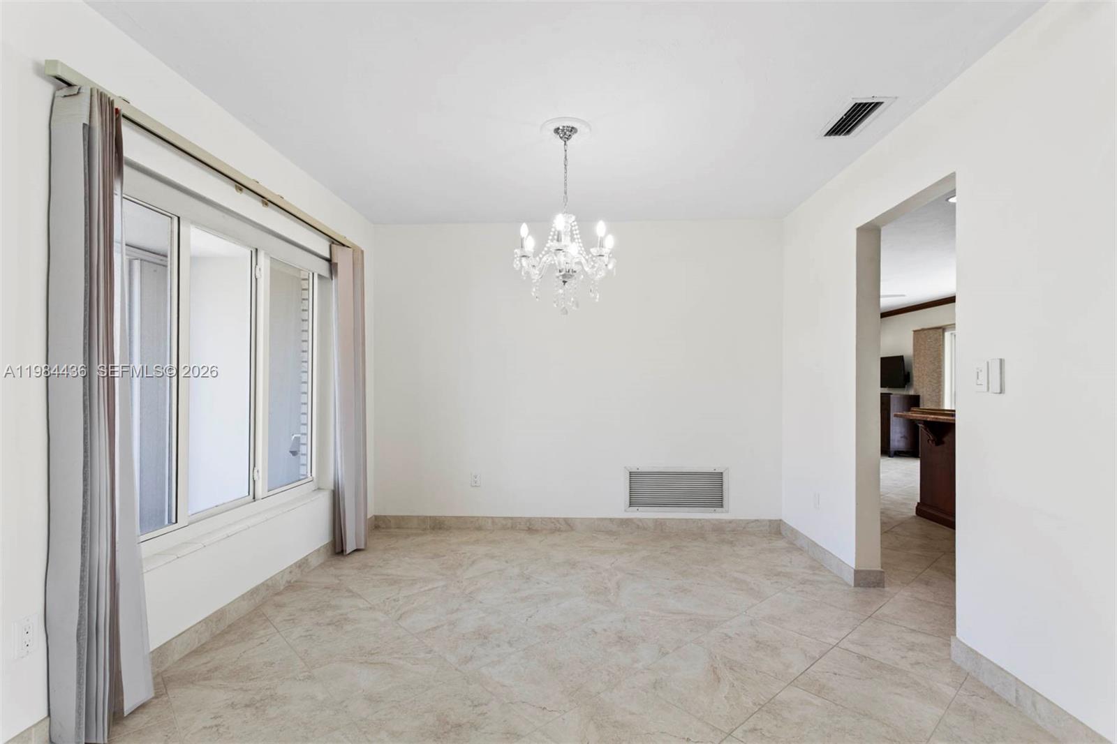 OAKLAND ACRES - Residential