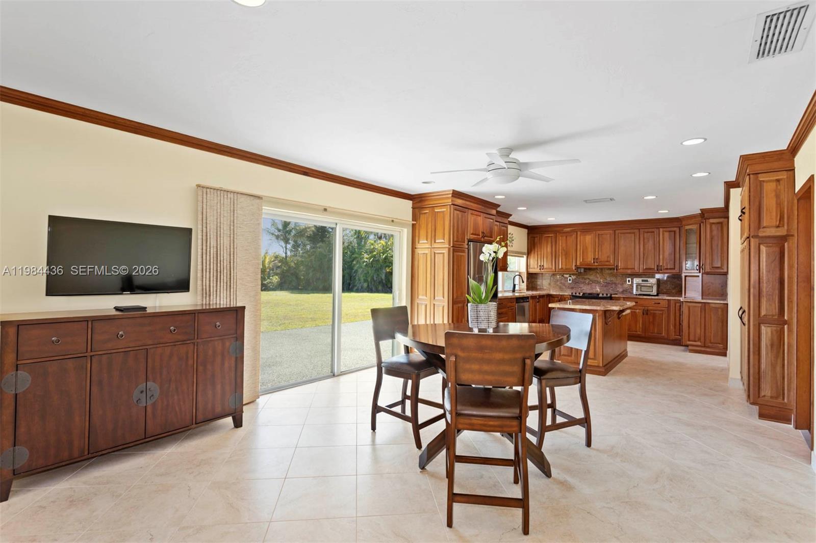 OAKLAND ACRES - Residential