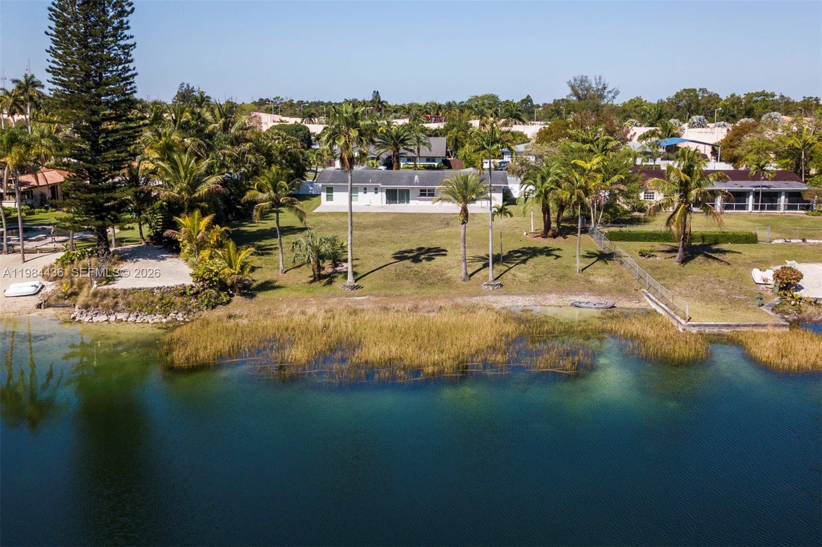 OAKLAND ACRES - Residential