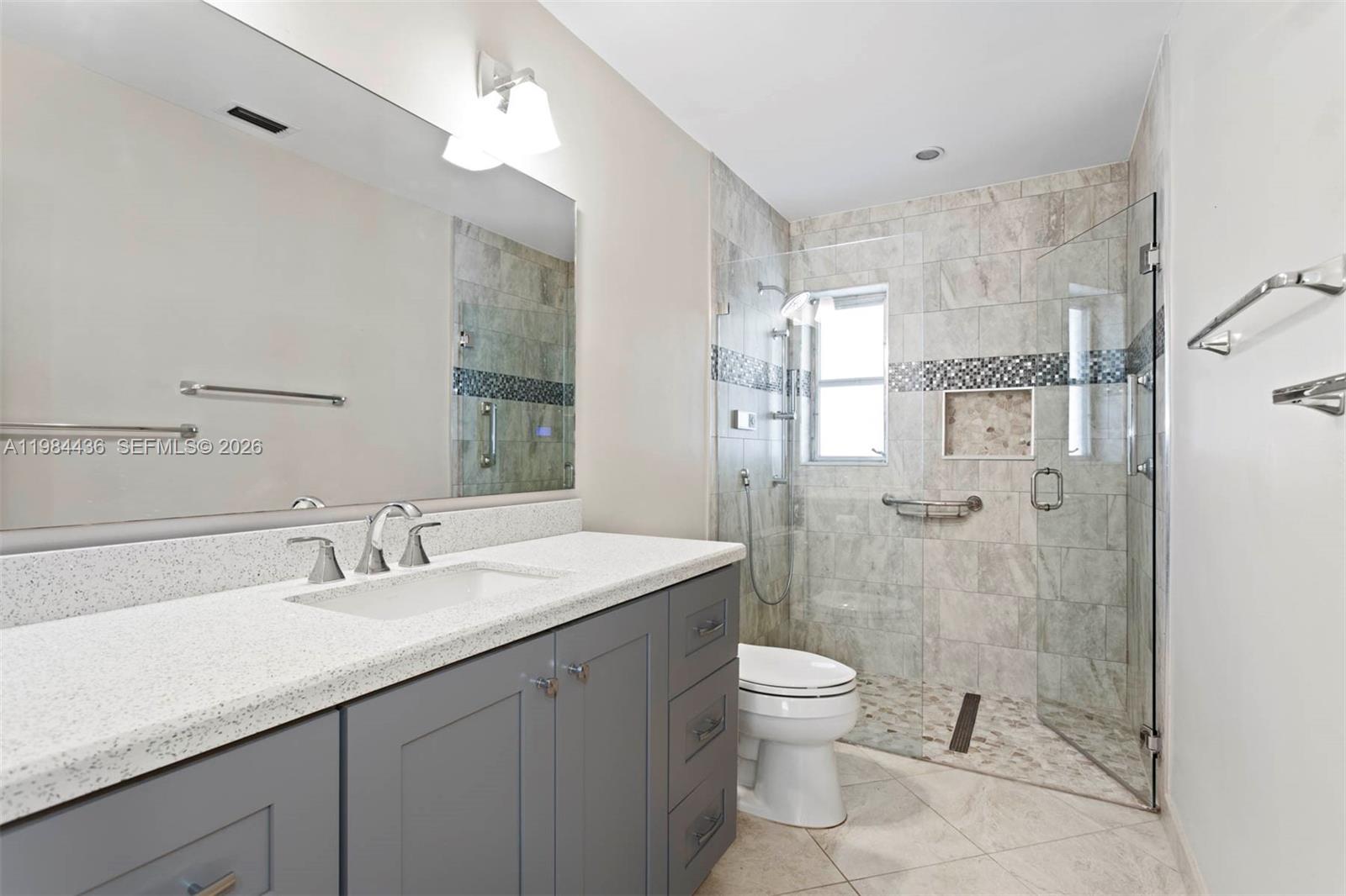 OAKLAND ACRES - Residential