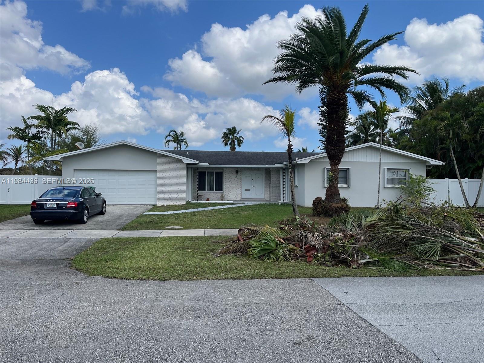 OAKLAND ACRES - Residential