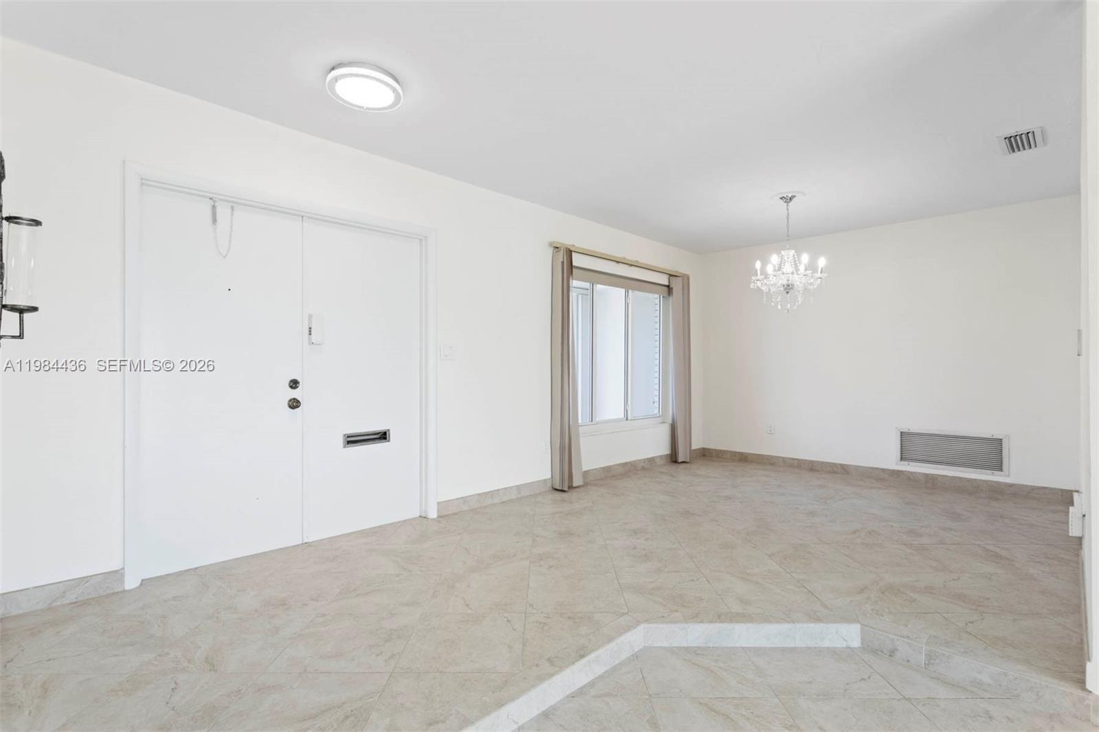 OAKLAND ACRES - Residential