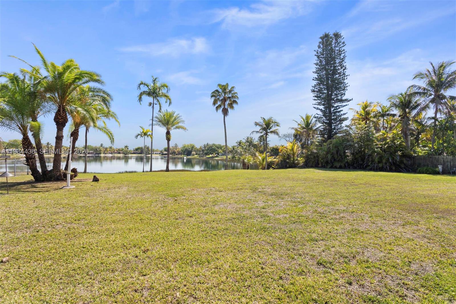 OAKLAND ACRES - Residential