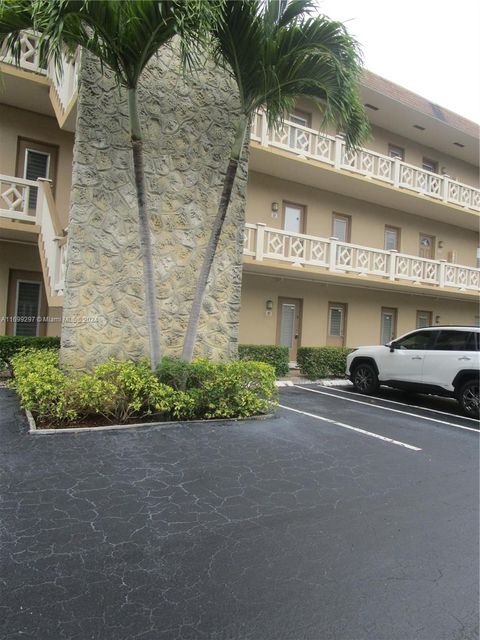 A home in Lauderdale Lakes